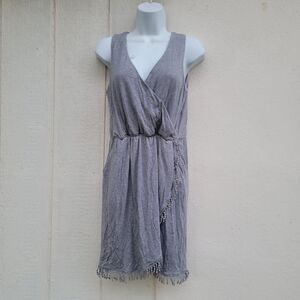 carve designs gray faux wrap dress fringe detail wmns sz xs